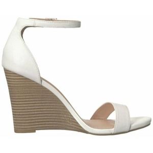 Maiden Girl White Wedge Sandals Size 6.5M